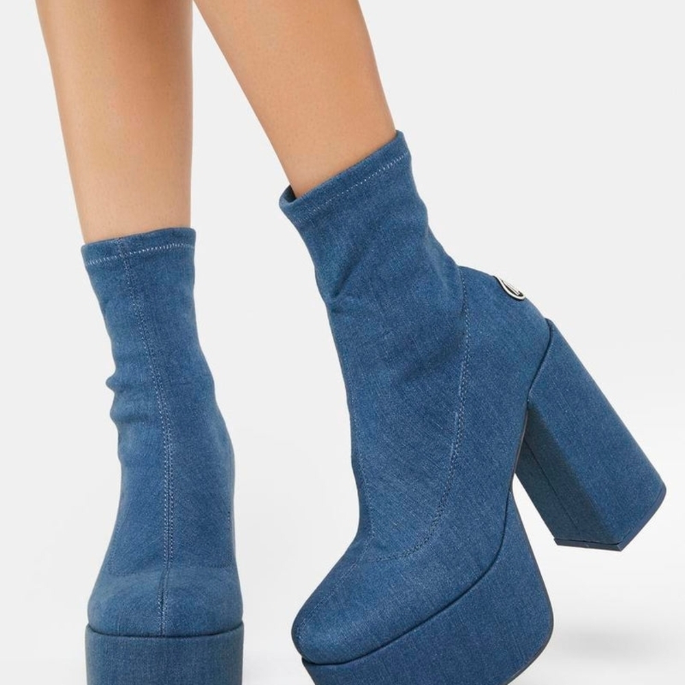 AZALEA WANG "Runway Rebel" Denim Blue Platform Sock Boots with Chunky Heel - Picture 5 of 6